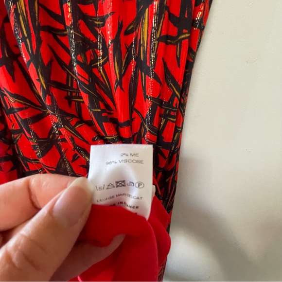 La Petite Francaise shirt dress maxi length, red base bamboo print gold detail - Picture 9 of 9